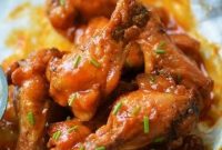 Crispy Spicy Garlic Wings Recipe