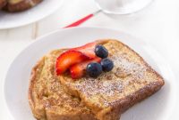 Vanilla Bean French Toast Recipe with Maple Syrup