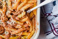Cheesy Baked Penne with Hearty Meat Sauce