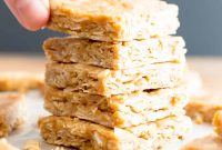 4-Ingredient No-Bake Peanut Butter Coconut Oat Bars, Vegan GF