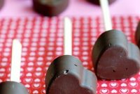 Hot Cocoa Sticks: Homemade Hot Chocolate Stirrers