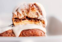 Cinnamon Rolls Made with Hawaiian Rolls