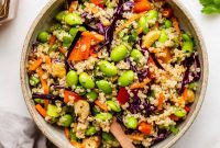 Crunchy Quinoa Edamame Salad with Fresh Vegetables
