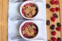 Homemade Mixed Berry Oatmeal Crumble Recipe