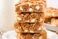 Biscoff Blondies with Cookie Butter Swirl