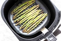 Crispy Air Fryer Asparagus in 10 Minutes