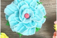 Russian Piping Tips Tutorial for Buttercream Flowers