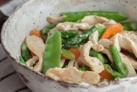 Garlic Soy Chicken and Asparagus Stir Fry