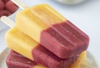 Homemade Peach and Raspberry Popsicles Recipe