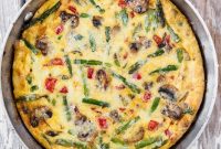 Vegetable Frittata with Spinach and Cherry Tomatoes