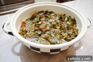 Serve Black folks’ soul food collard greens right away and enjoy!