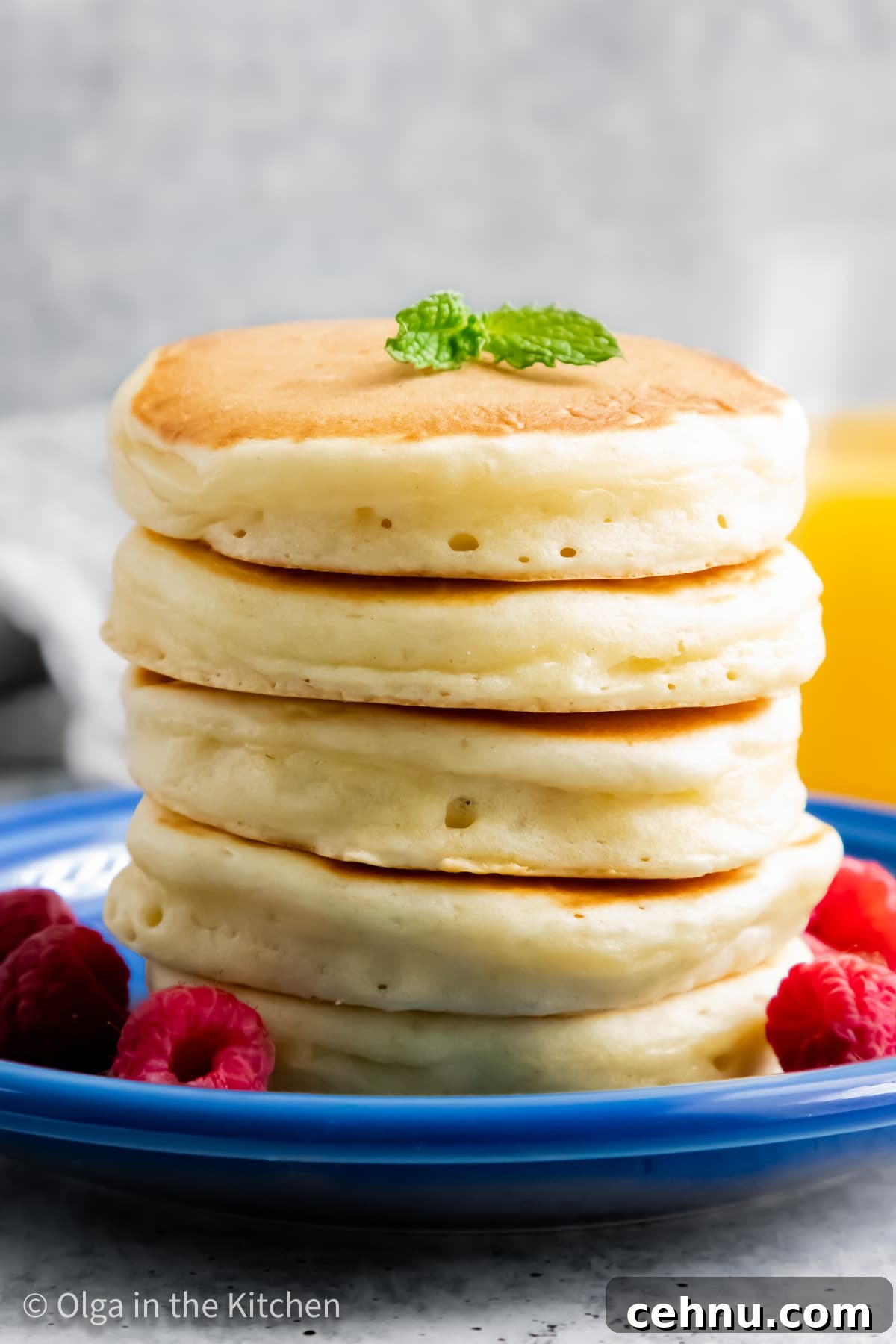 Fluffy Buttermilk Pancakes