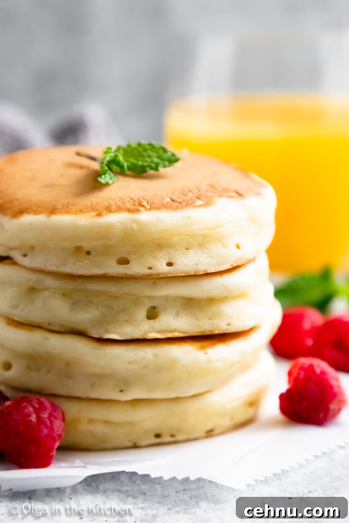 Easy Buttermilk Pancakes