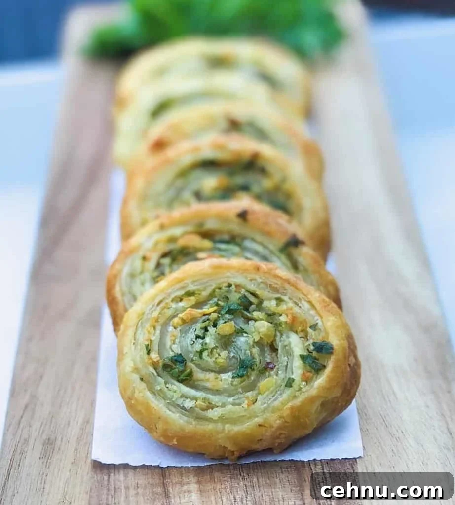 easy puff pastry recipe idea for a party with garlic