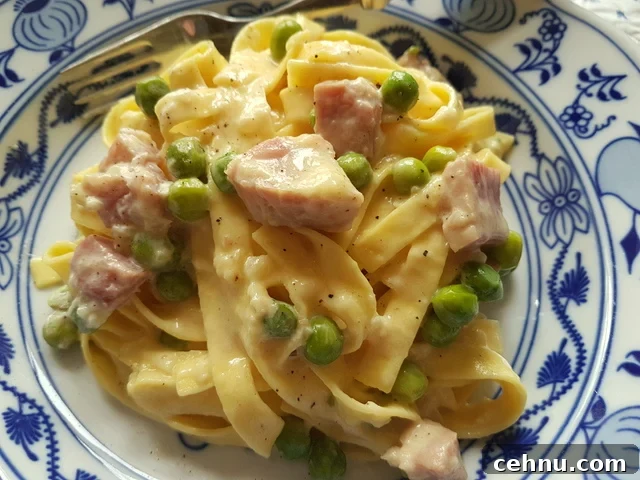 Pasta alla papalina