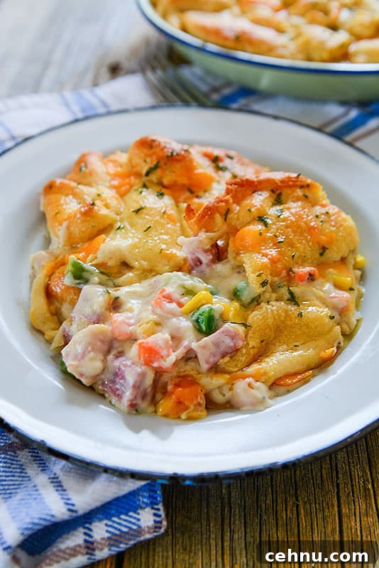 Flaky ham pot pie