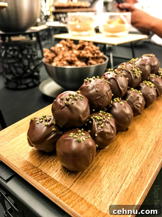 Snippets from my day at a Valrhona Chocolate Workshop, where I got to taste and create with l'Ecole Valrhona Pastry Chef, Sarah Tibbetts!